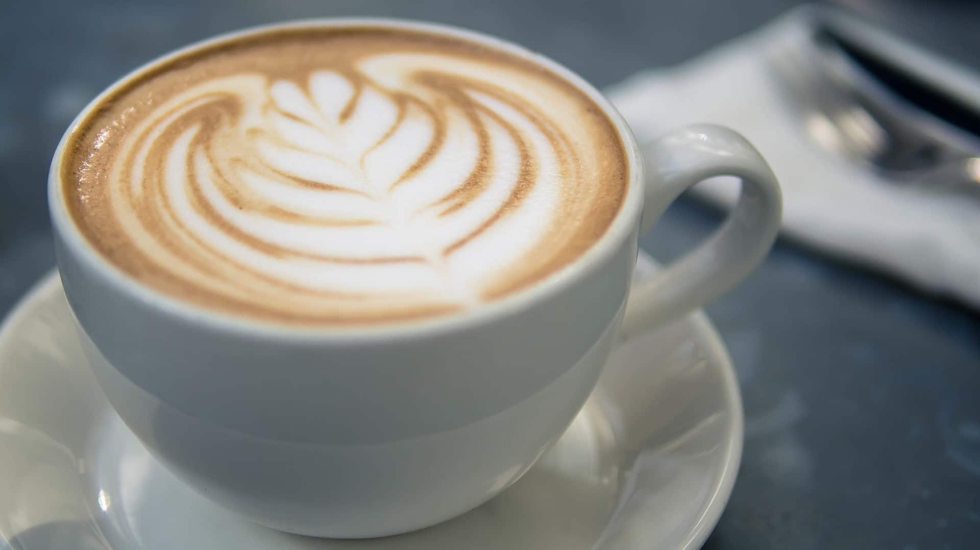 Maak een cappuccino zoals je favoriete barista dat doet - Koffie &amp; thee ...